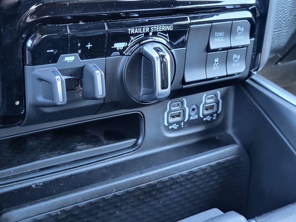 Thumbnail: 2024 RAM 1500 - 31