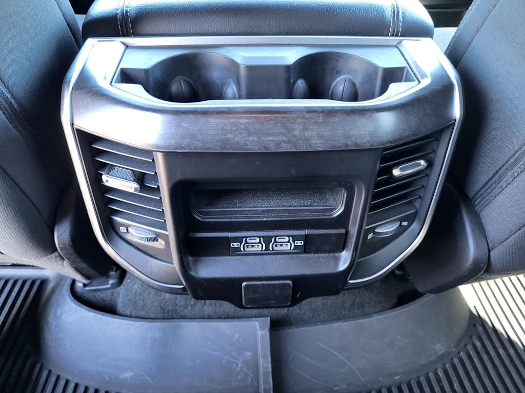 Thumbnail: 2024 RAM 1500 - 32