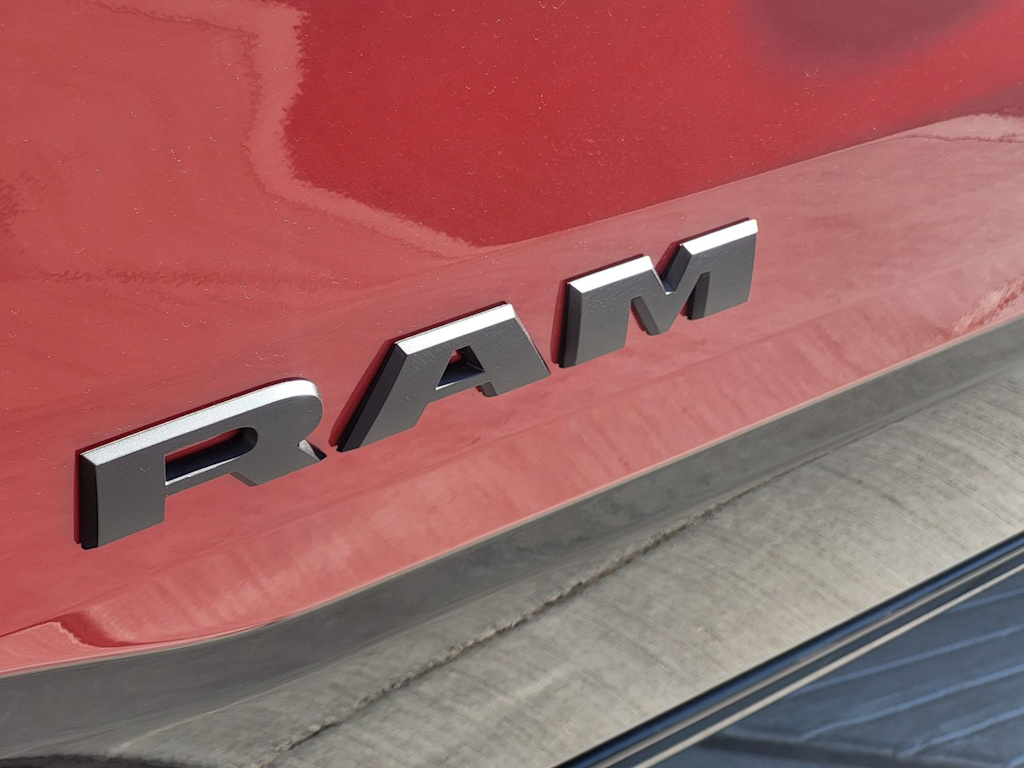 Thumbnail: 2026 RAM 1500 - 4