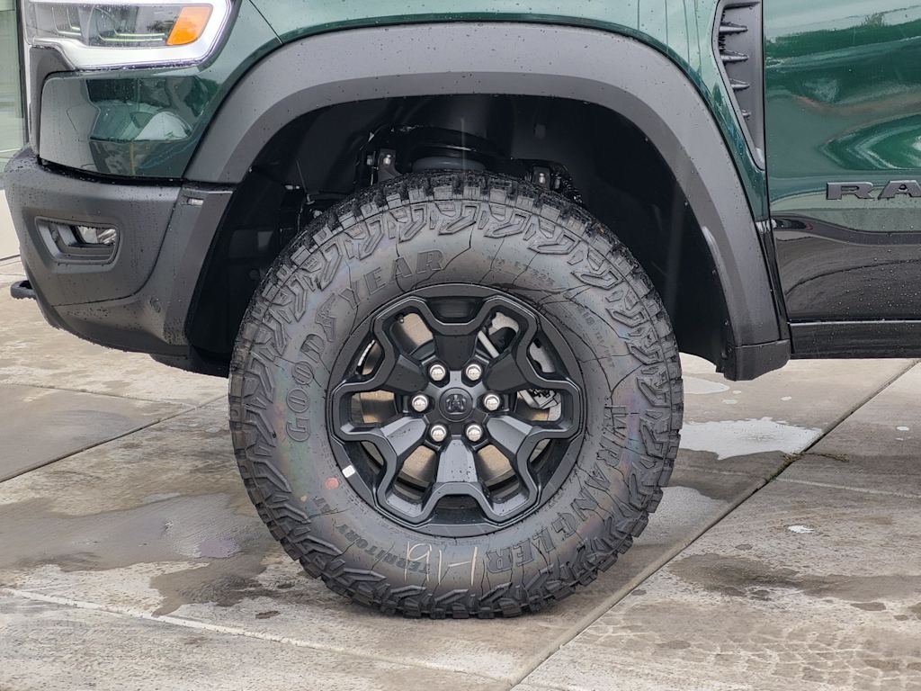 Thumbnail: 2026 RAM 1500 - 6