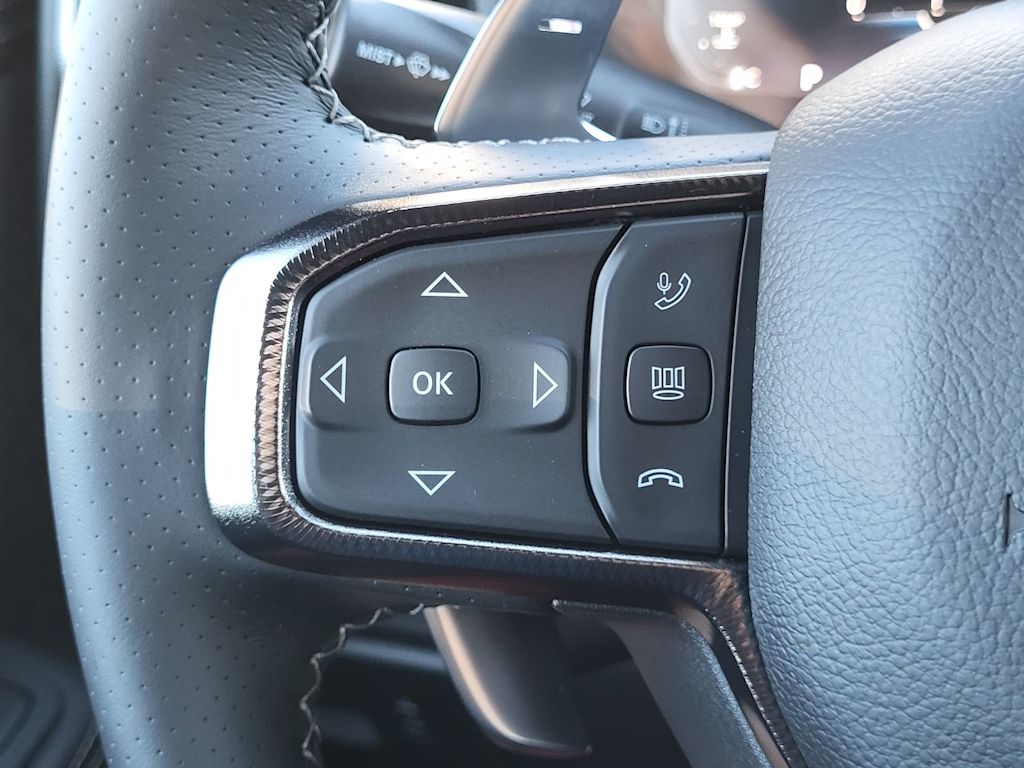 Thumbnail: 2026 RAM 1500 - 19