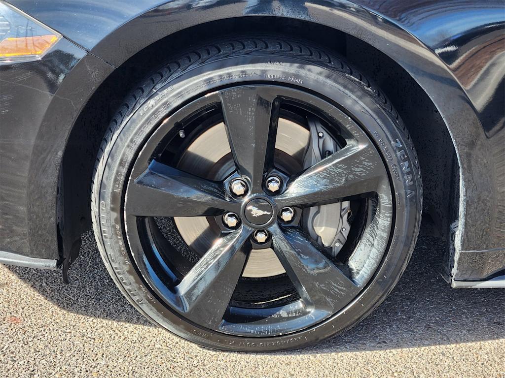 Thumbnail: 2021 Ford Mustang - 18