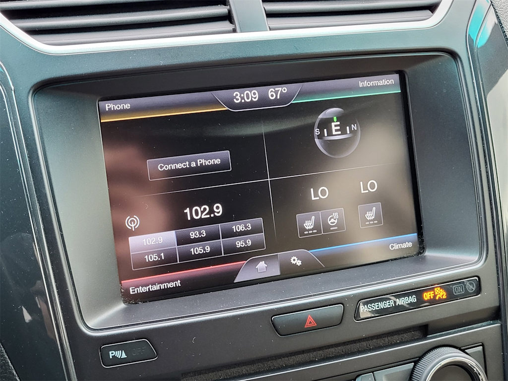 Thumbnail: 2016 Ford Explorer - 13