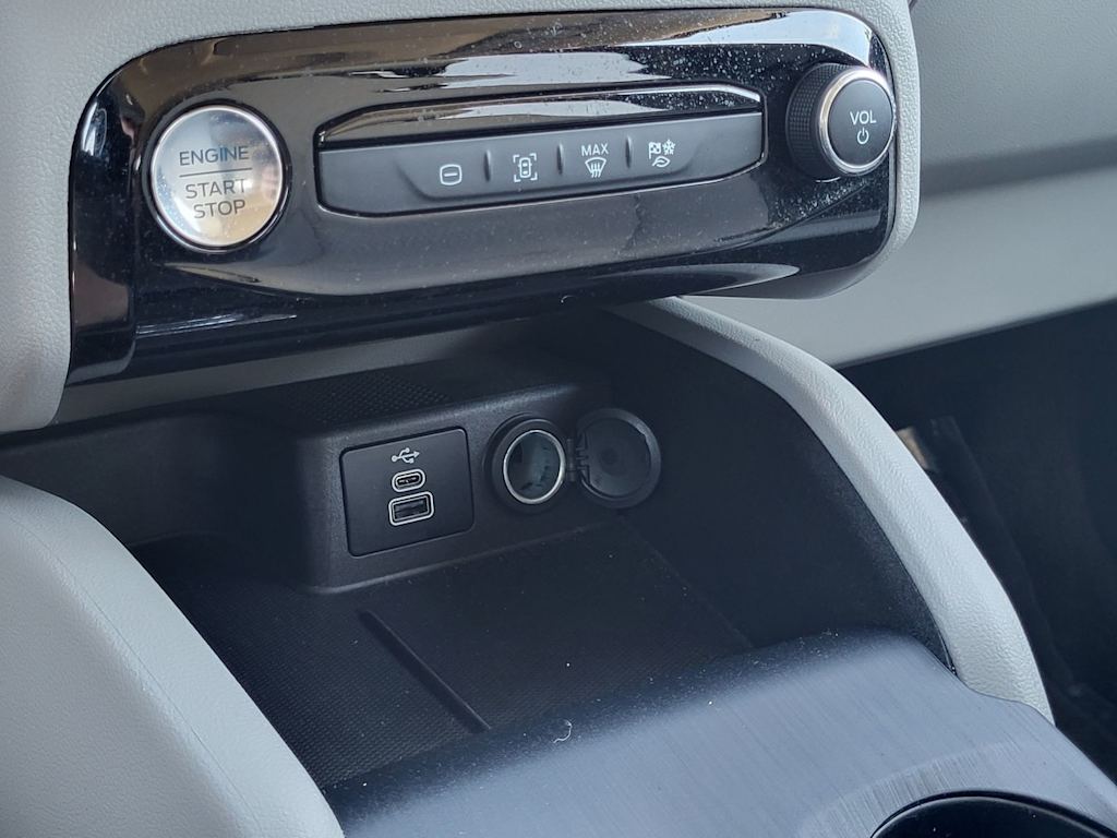 Thumbnail: 2025 Ford Escape - 30