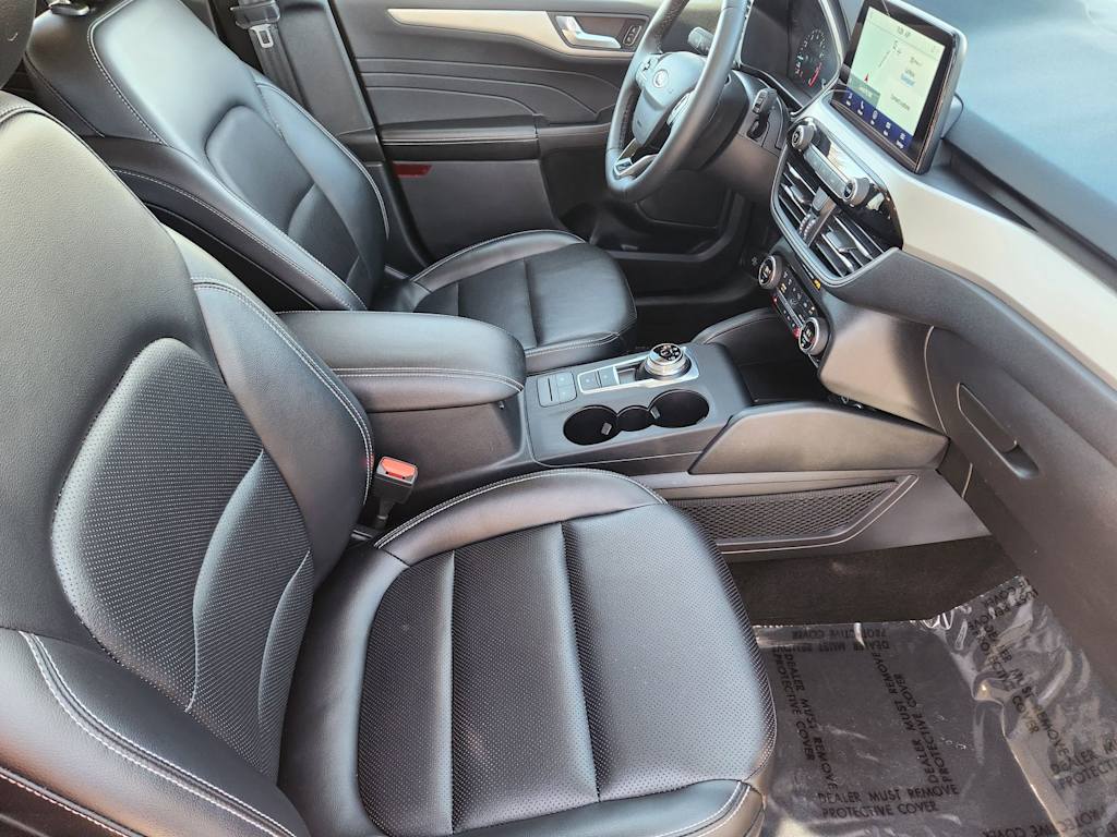 Thumbnail: 2021 Ford Escape - 11