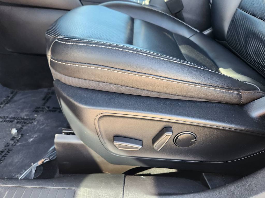 Thumbnail: 2021 Ford Escape - 27