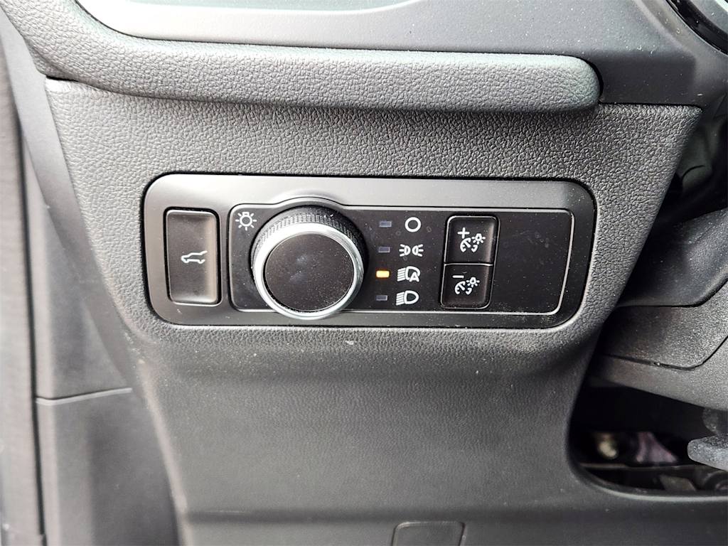 Thumbnail: 2023 Ford Escape - 22