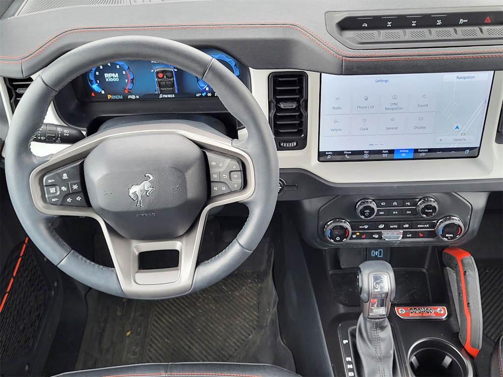 Thumbnail: 2025 Ford Bronco - 9