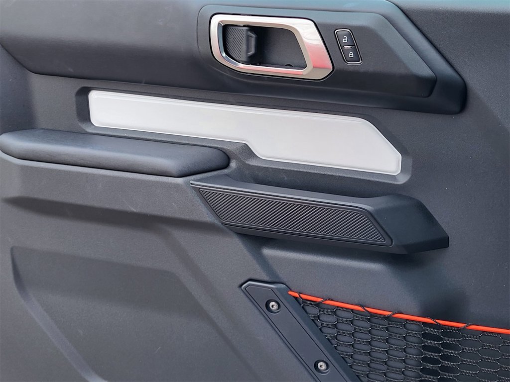 Thumbnail: 2025 Ford Bronco - 25