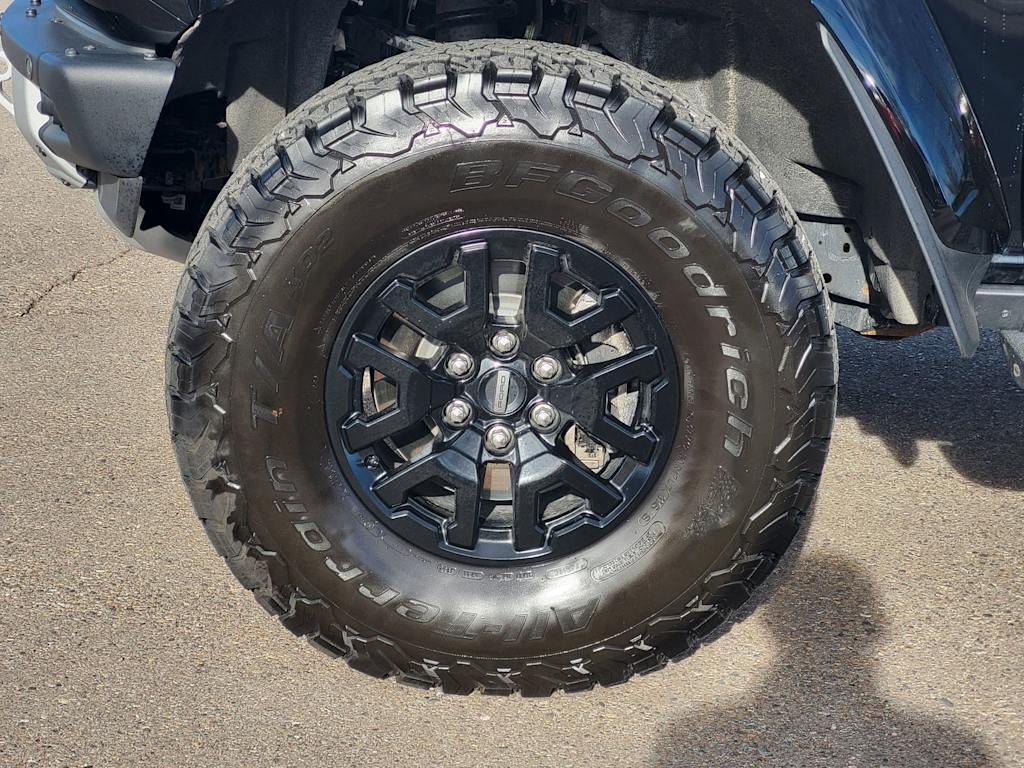 Thumbnail: 2024 Ford Bronco - 20