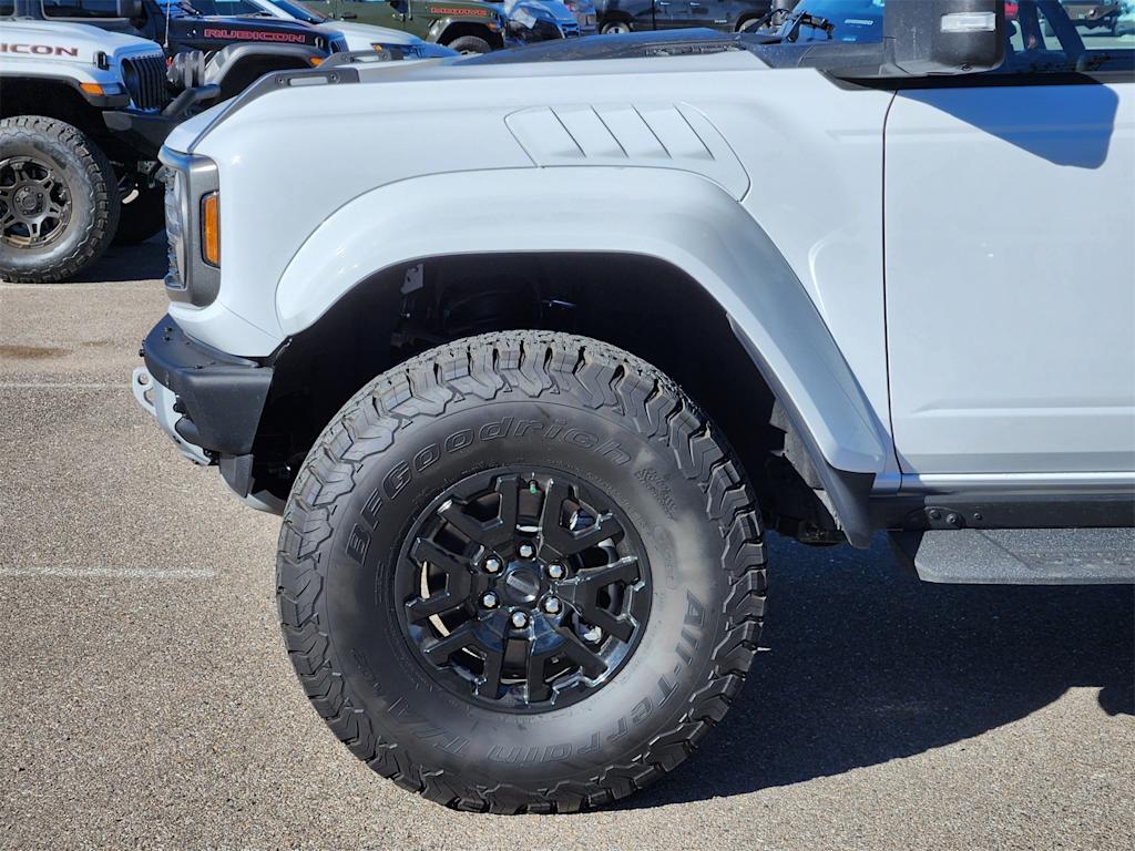 Thumbnail: 2025 Ford Bronco - 7