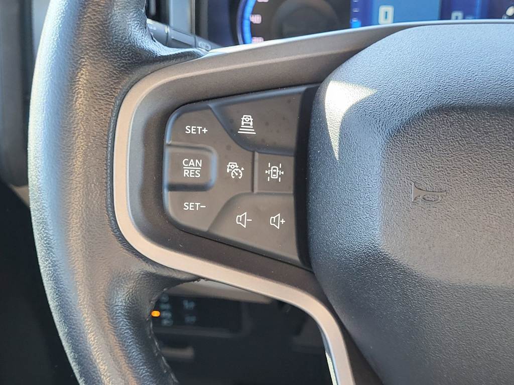 Thumbnail: 2022 Ford Bronco - 22