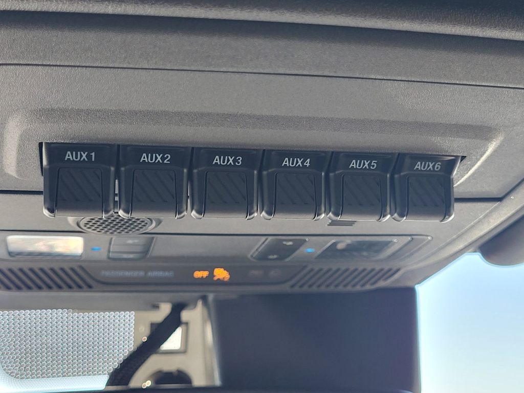 Thumbnail: 2022 Ford Bronco - 26