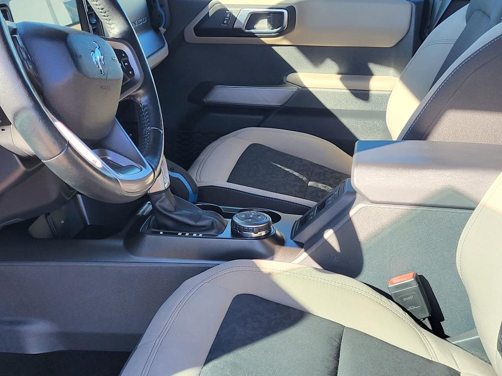 Thumbnail: 2022 Ford Bronco - 9