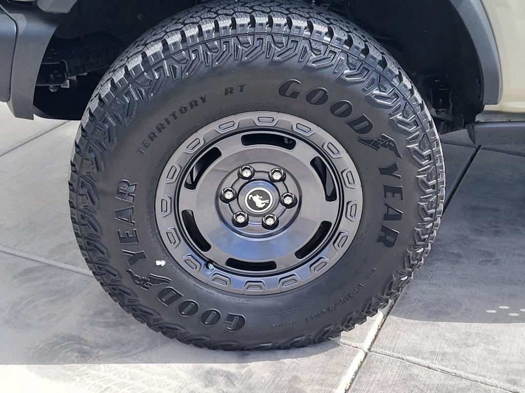 Thumbnail: 2025 Ford Bronco - 20