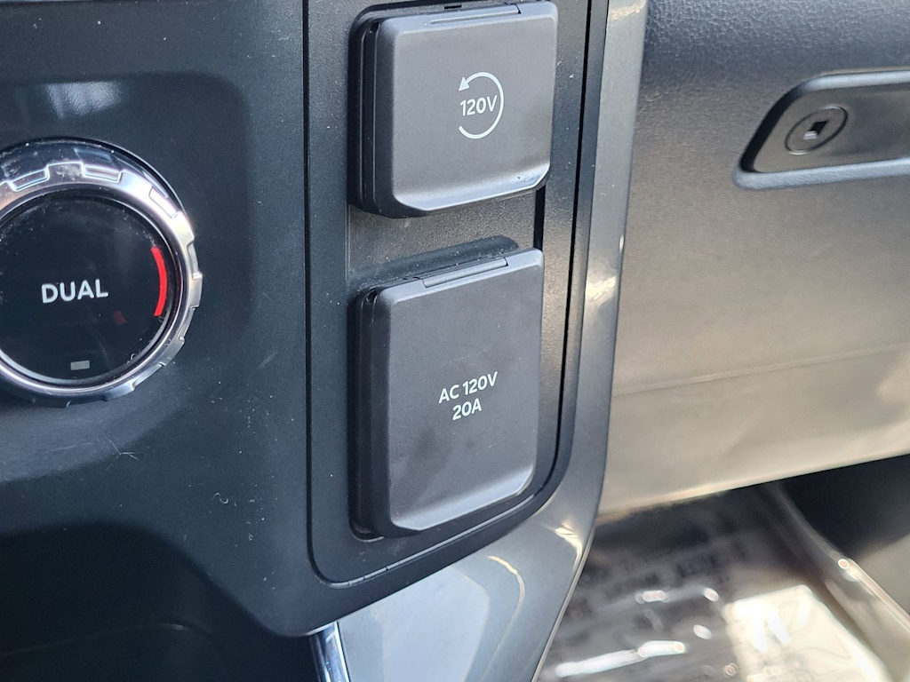 Thumbnail: 2022 Ford F-150 - 31