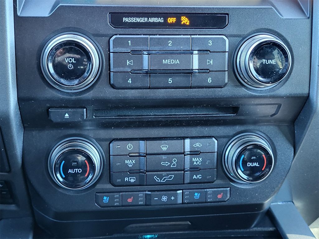 Thumbnail: 2018 Ford F-150 - 30