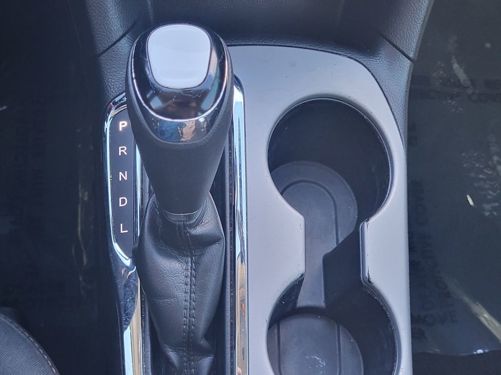 Thumbnail: 2017 Chevrolet Cruze - 14