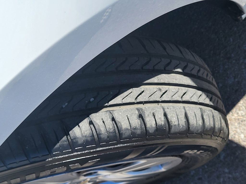 Thumbnail: 2017 Chevrolet Cruze - 20