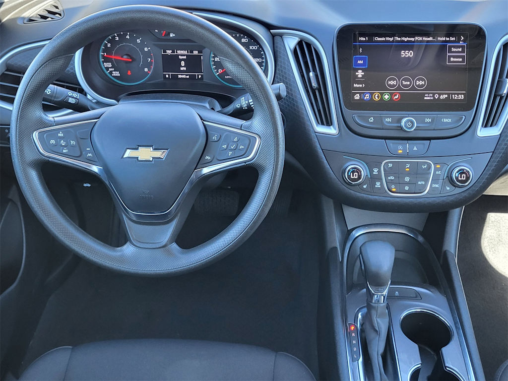 Thumbnail: 2023 Chevrolet Malibu - 9