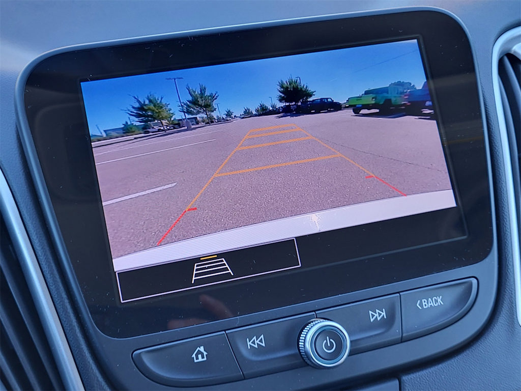 Thumbnail: 2023 Chevrolet Malibu - 22