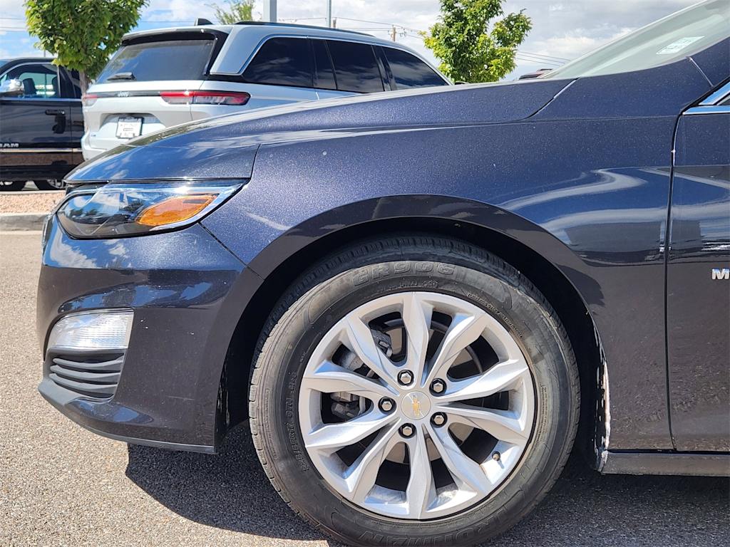 Thumbnail: 2023 Chevrolet Malibu - 8