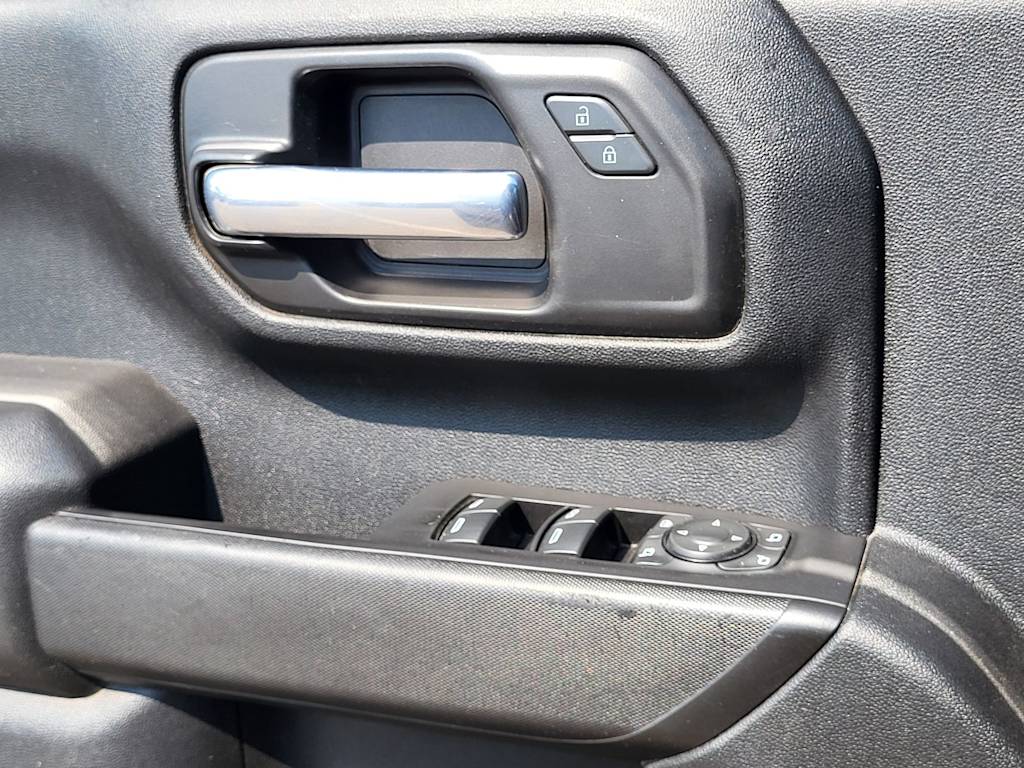 Thumbnail: 2021 Chevrolet Silverado 2500 - 23