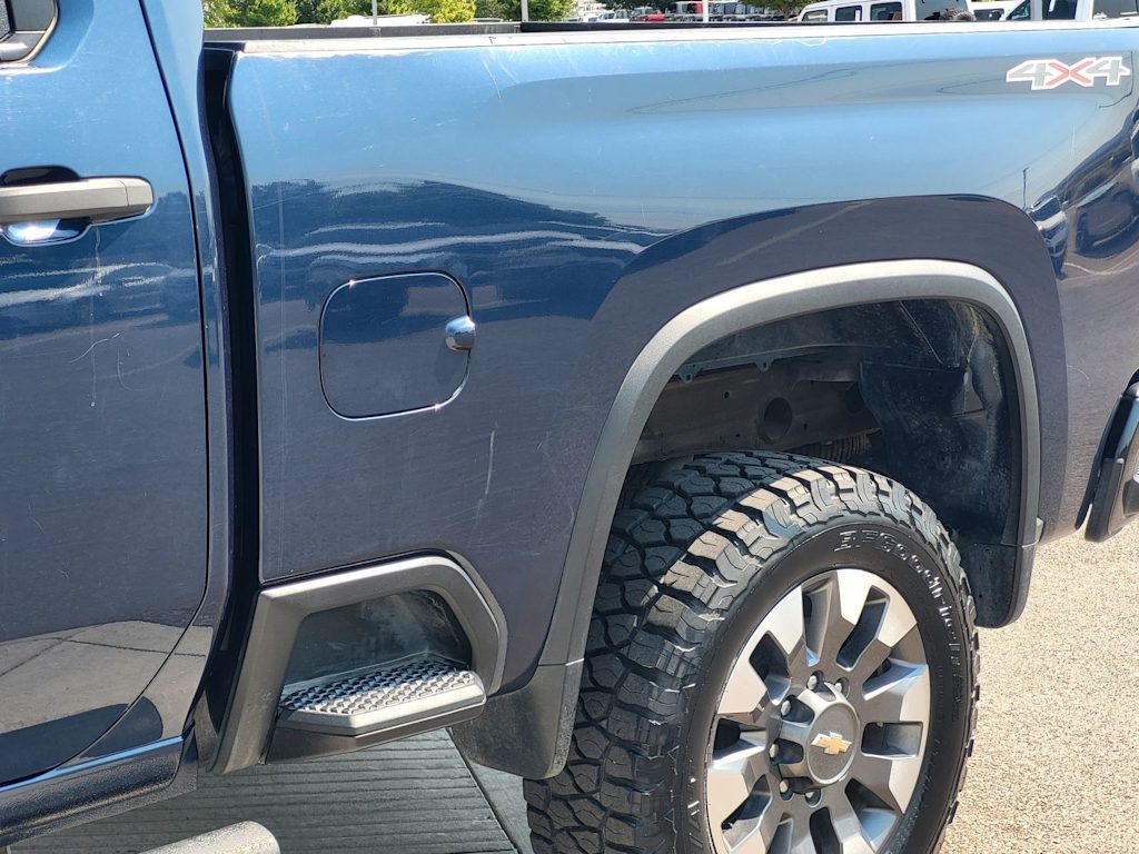 Thumbnail: 2021 Chevrolet Silverado 2500 - 20