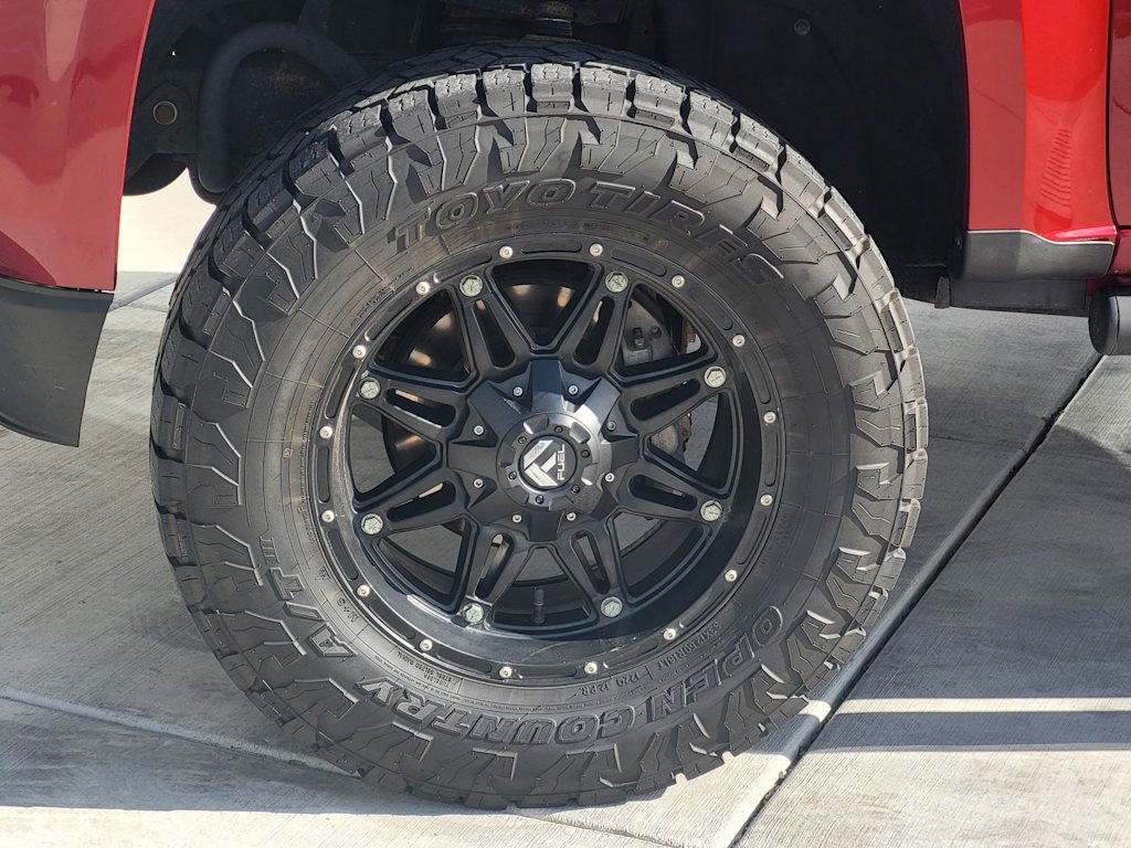 Thumbnail: 2017 Chevrolet Colorado - 20