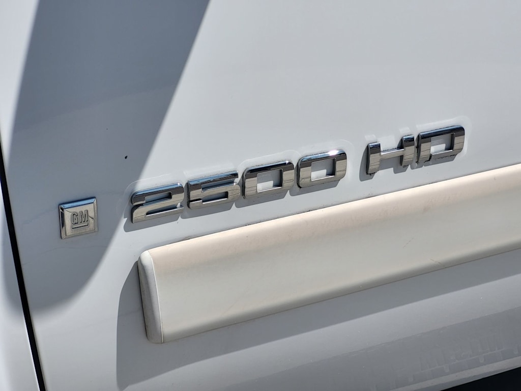 Thumbnail: 2007 Chevrolet Silverado 2500 - 21