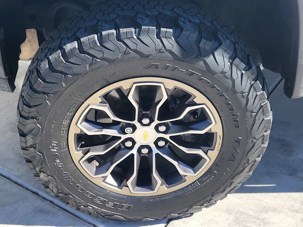 Thumbnail: 2019 Chevrolet Colorado - 20