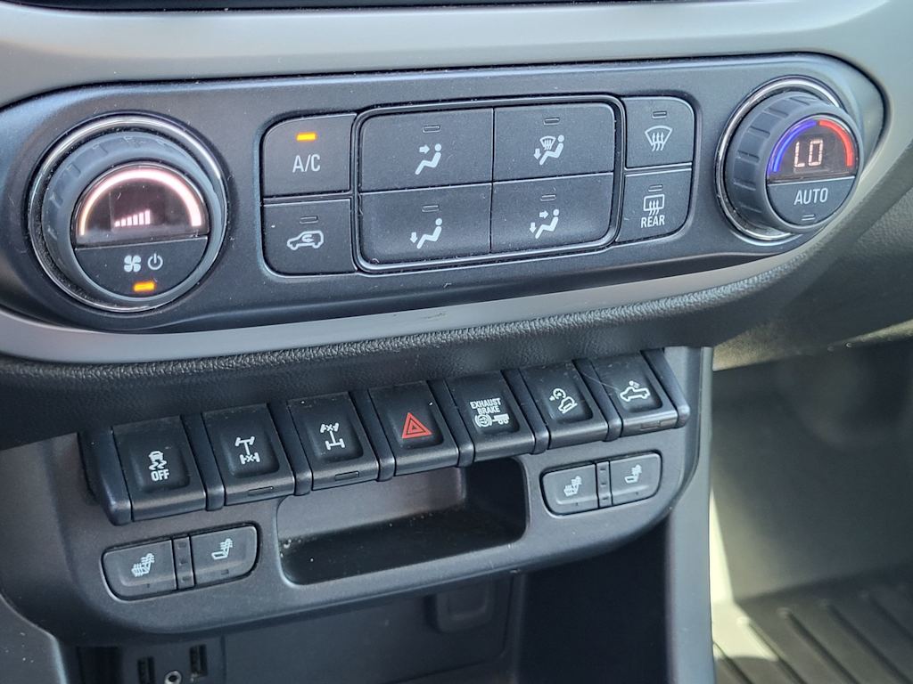 Thumbnail: 2019 Chevrolet Colorado - 29
