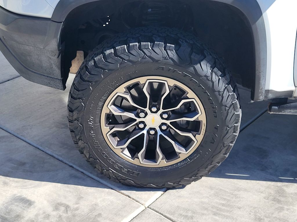 Thumbnail: 2019 Chevrolet Colorado - 6