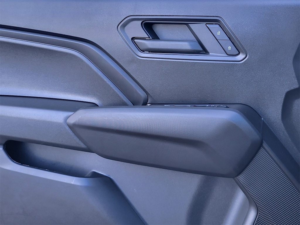 Thumbnail: 2025 Chevrolet Colorado - 26