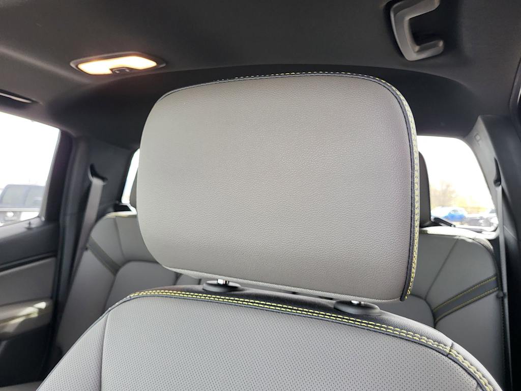 Thumbnail: 2025 Chevrolet Colorado - 11