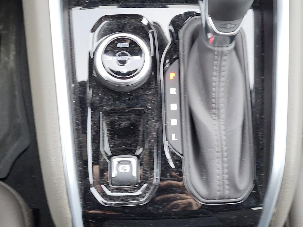 Thumbnail: 2025 Chevrolet Colorado - 12