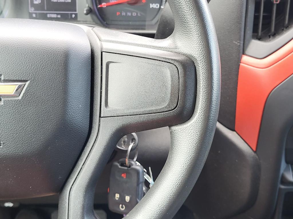 Thumbnail: 2019 Chevrolet Silverado 1500 - 18
