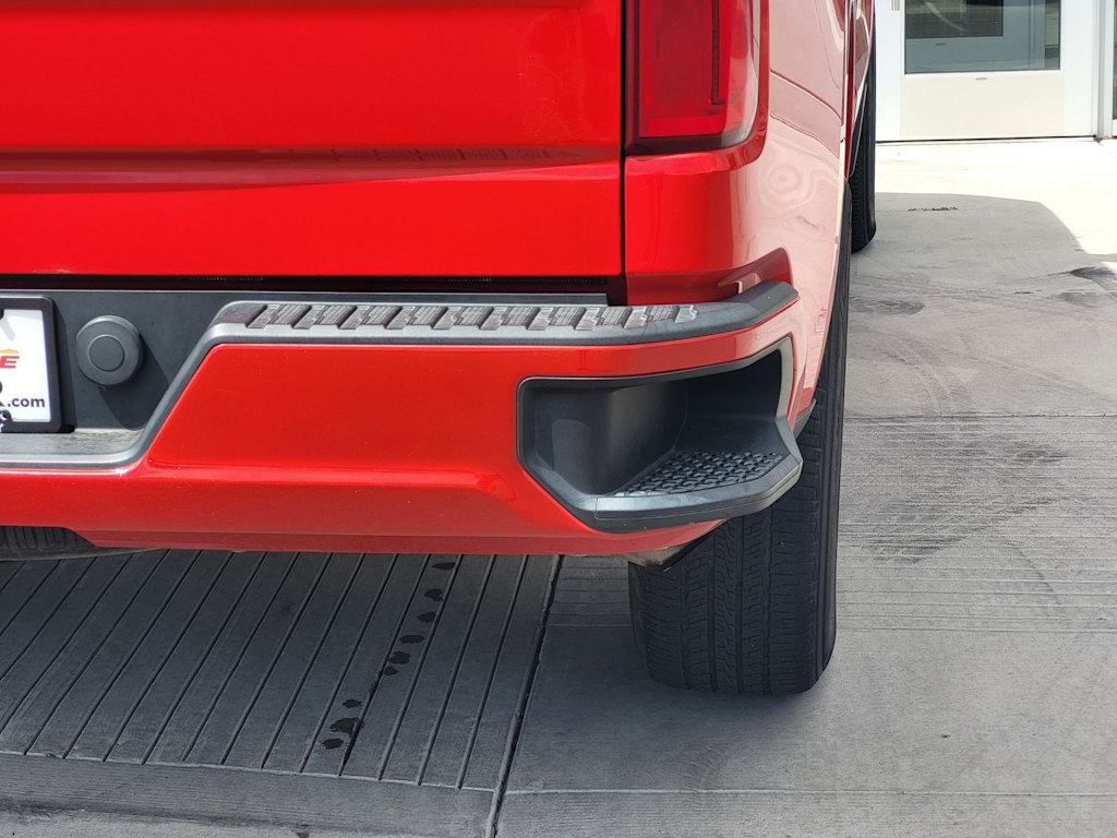 Thumbnail: 2019 Chevrolet Silverado 1500 - 12