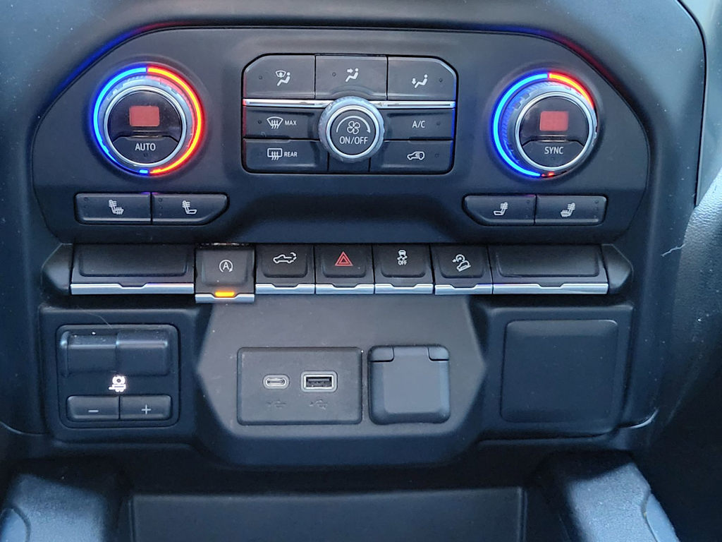 Thumbnail: 2019 Chevrolet Silverado 1500 - 29
