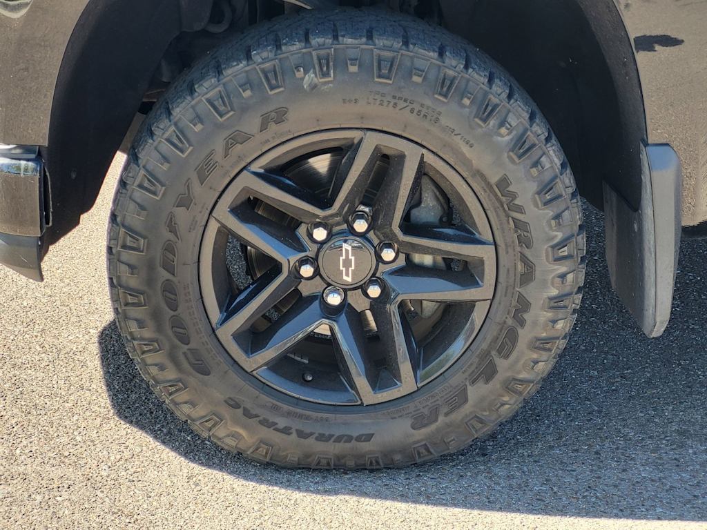 Thumbnail: 2019 Chevrolet Silverado 1500 - 19