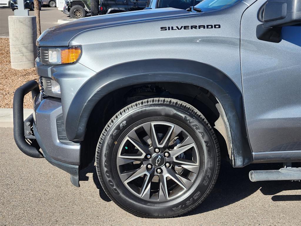 Thumbnail: 2020 Chevrolet Silverado 1500 - 16