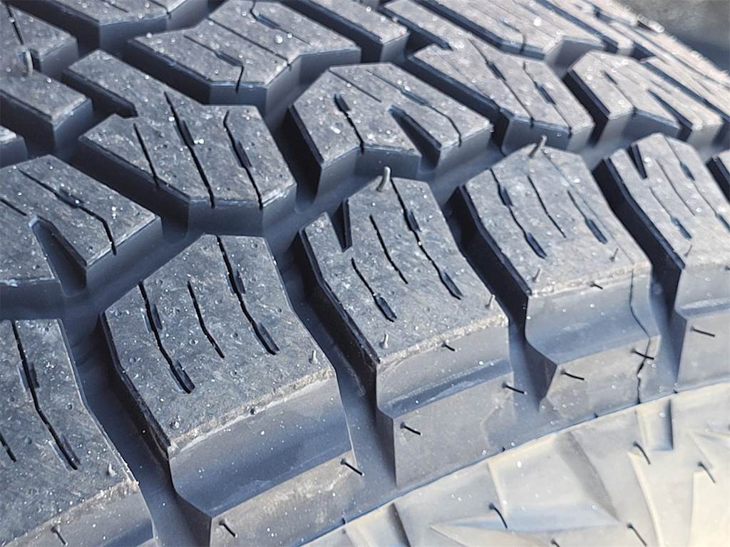 Thumbnail: 2023 Chevrolet Silverado 1500 - 8