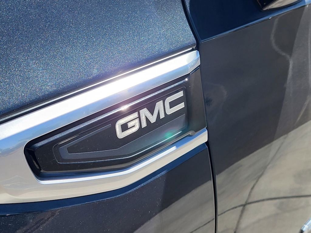 Thumbnail: 2022 GMC Yukon - 18