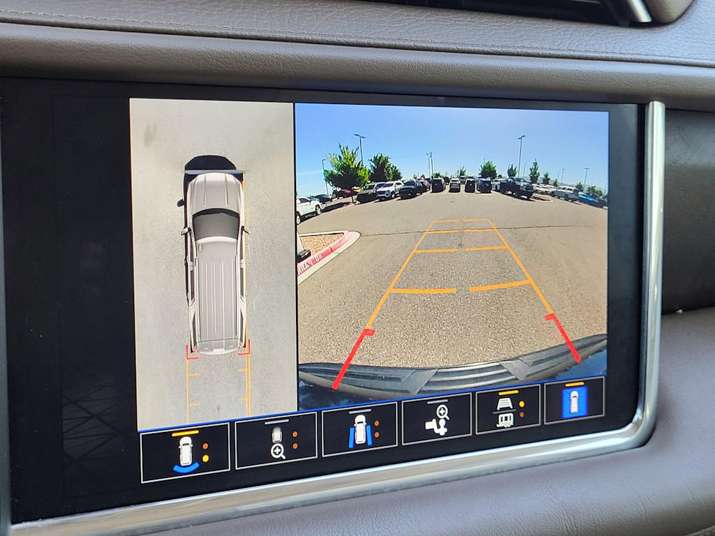 Thumbnail: 2022 GMC Yukon - 25