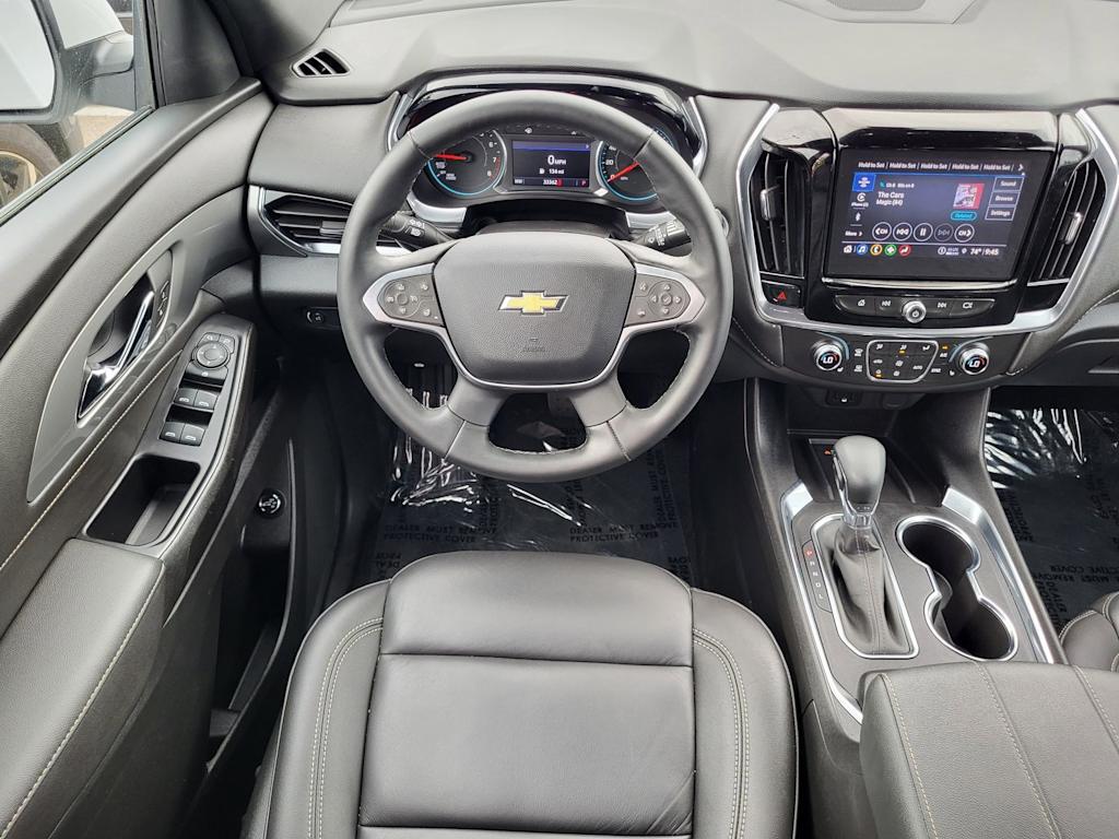 Thumbnail: 2023 Chevrolet Traverse - 2