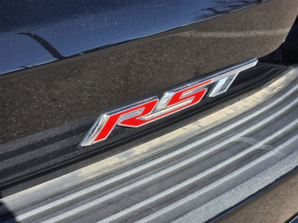 Thumbnail: 2023 Chevrolet Suburban - 7