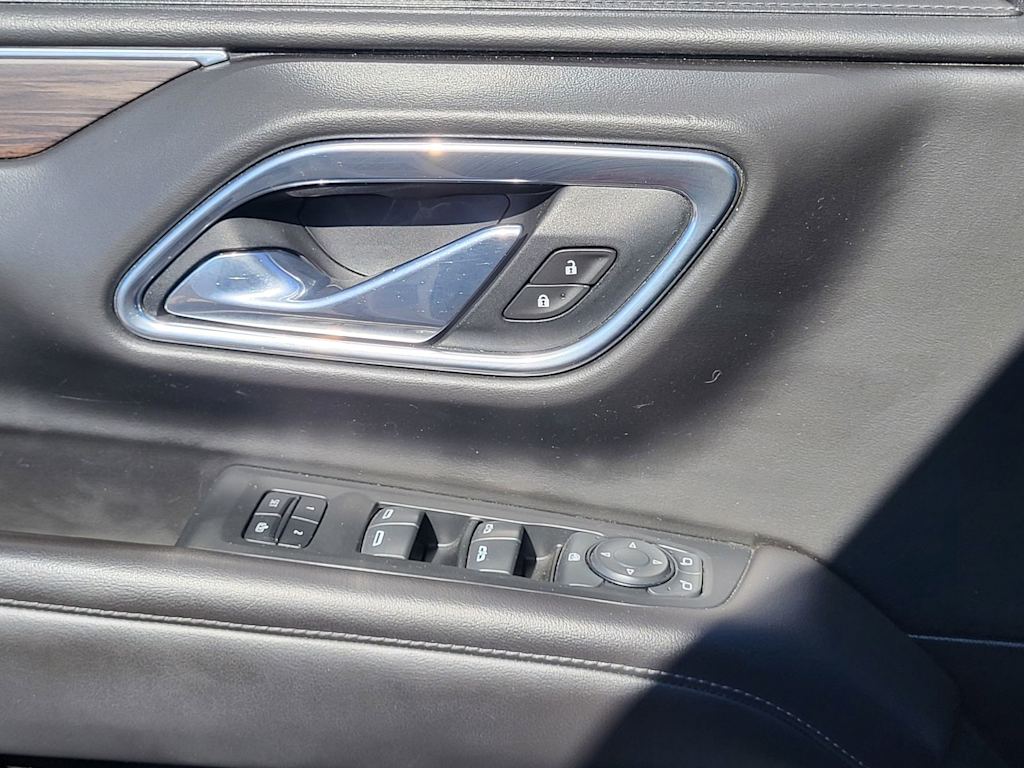 Thumbnail: 2021 Chevrolet Tahoe - 21