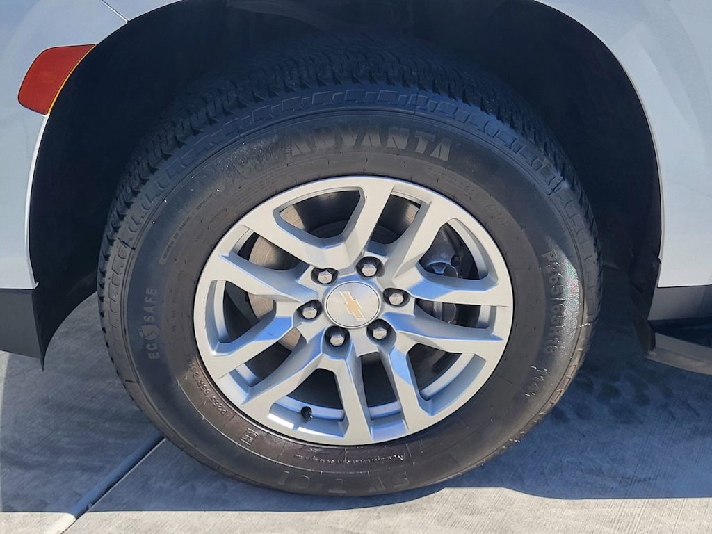 Thumbnail: 2021 Chevrolet Tahoe - 17