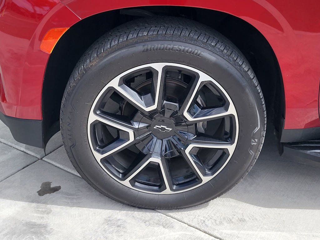 Thumbnail: 2022 Chevrolet Tahoe - 6