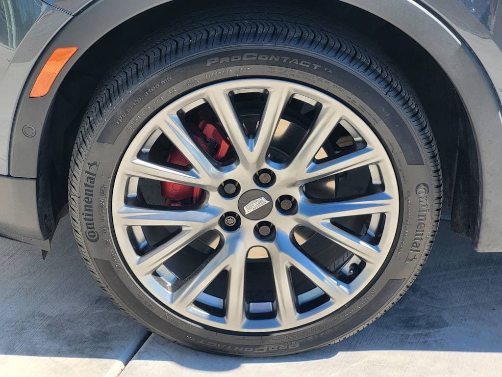 Thumbnail: 2021 Cadillac XT4 - 20